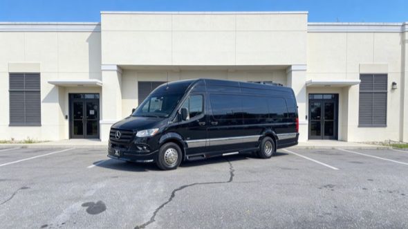 15 passenger sprinter van pompano beach