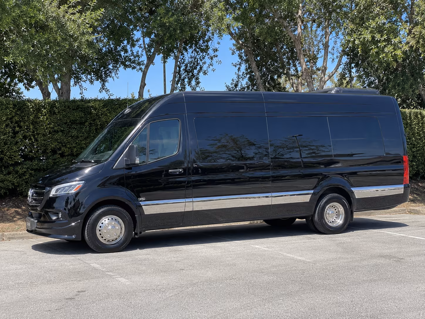 find the perfect transportation for your next corporate event 5