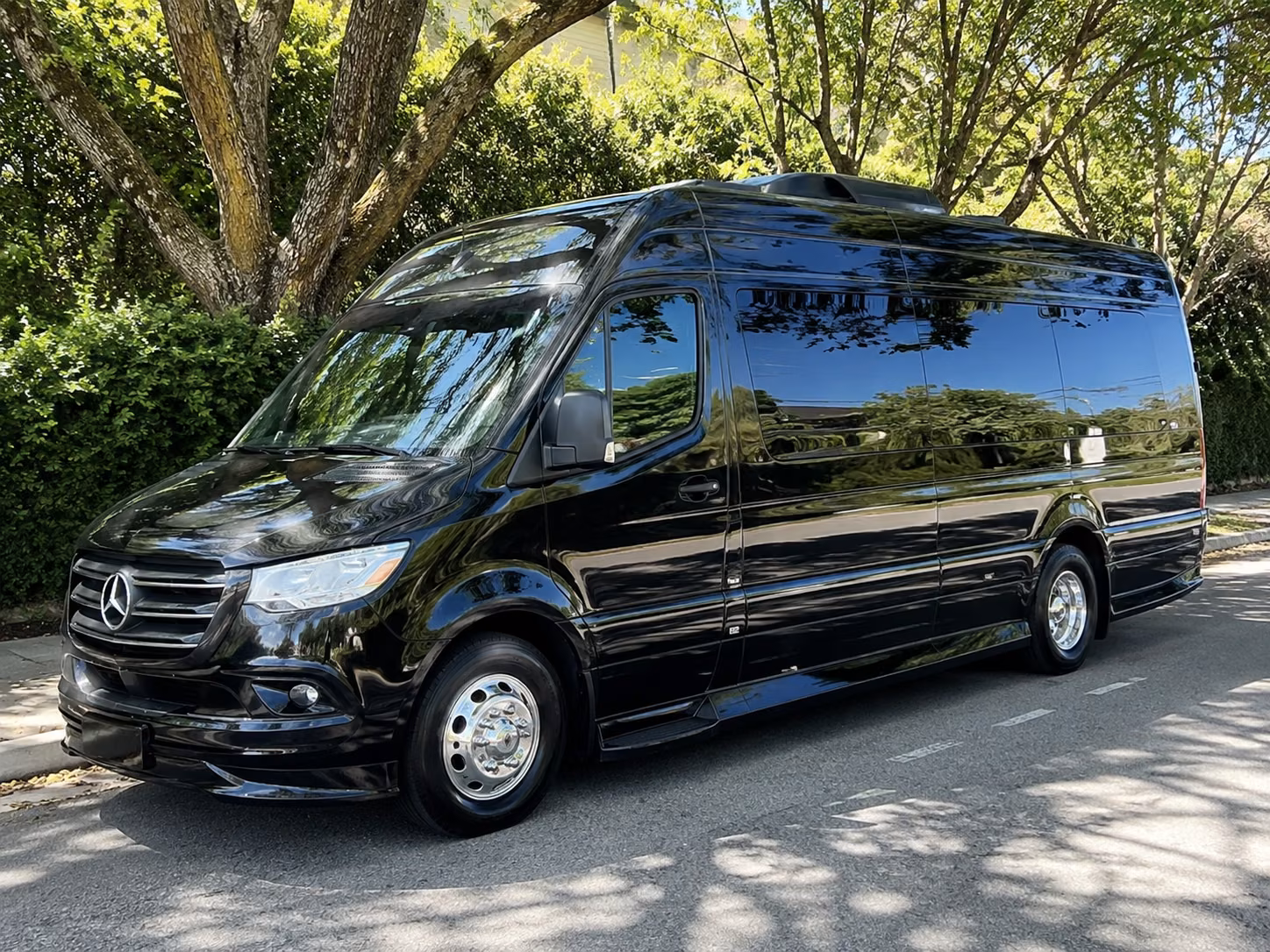 find the perfect transportation for your next private event 5