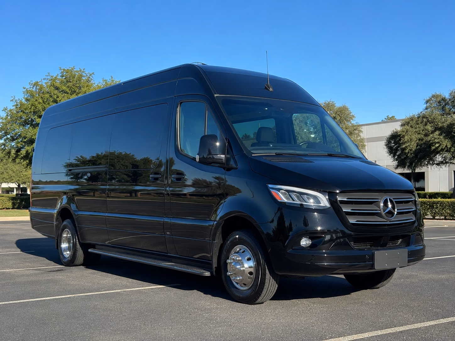 find the perfect transportation for your next prom 4